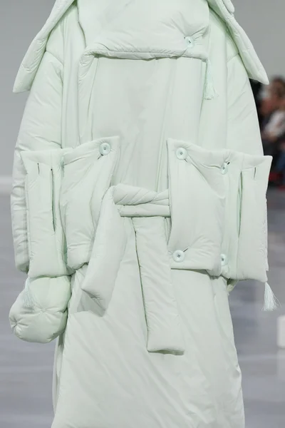 Look 103